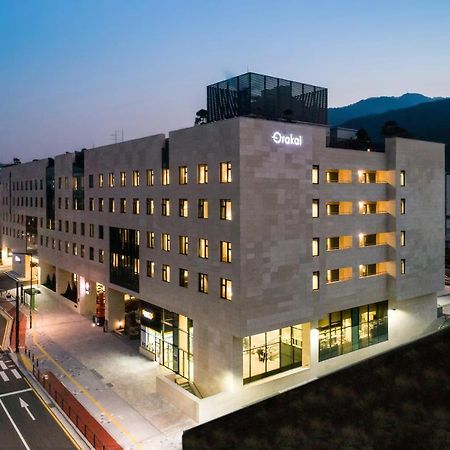 Orakai Cheonggyesan Hotel, BW Premier Collection Seoul Exterior photo