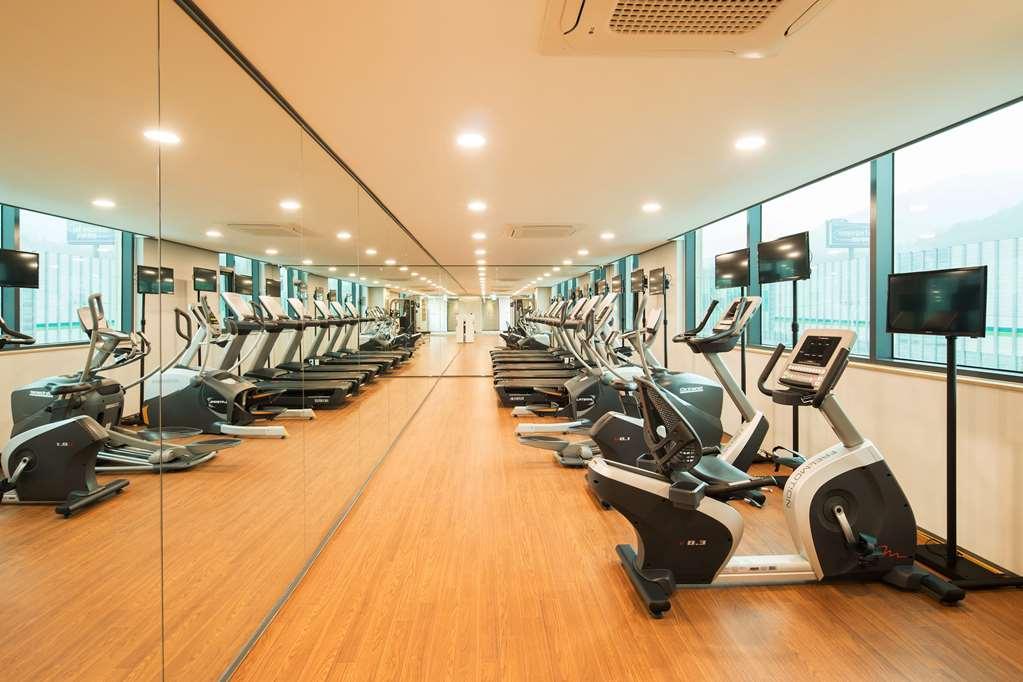 Orakai Cheonggyesan Hotel, BW Premier Collection Seoul Facilities photo