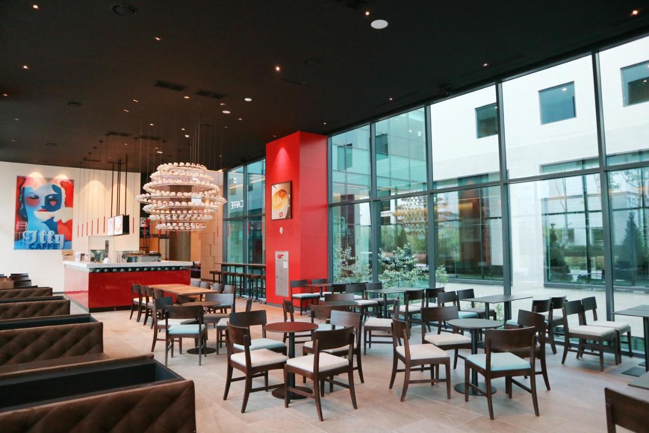 Orakai Cheonggyesan Hotel, BW Premier Collection Seoul Exterior photo